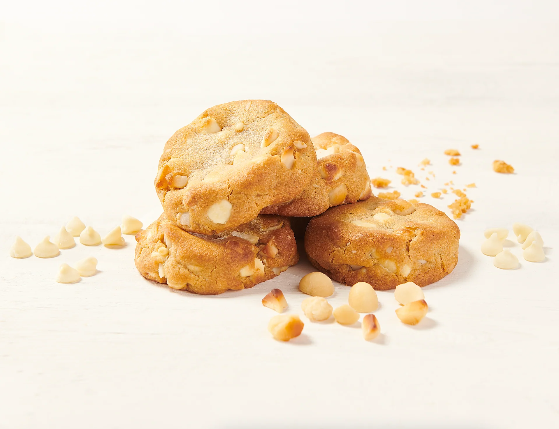 WHITE CHOCOLATE MACADAMIA NUT